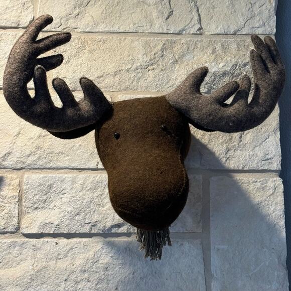 Felt Wool Faux Trophy / Taxidermy / Fox Head / Moose Head / Nursery / Wall Decor - Picture 2 of 9